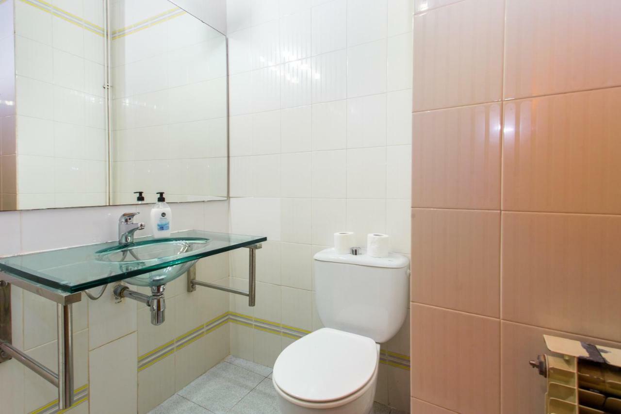 Friendly Rentals Rambla Flower Barcelona Buitenkant foto